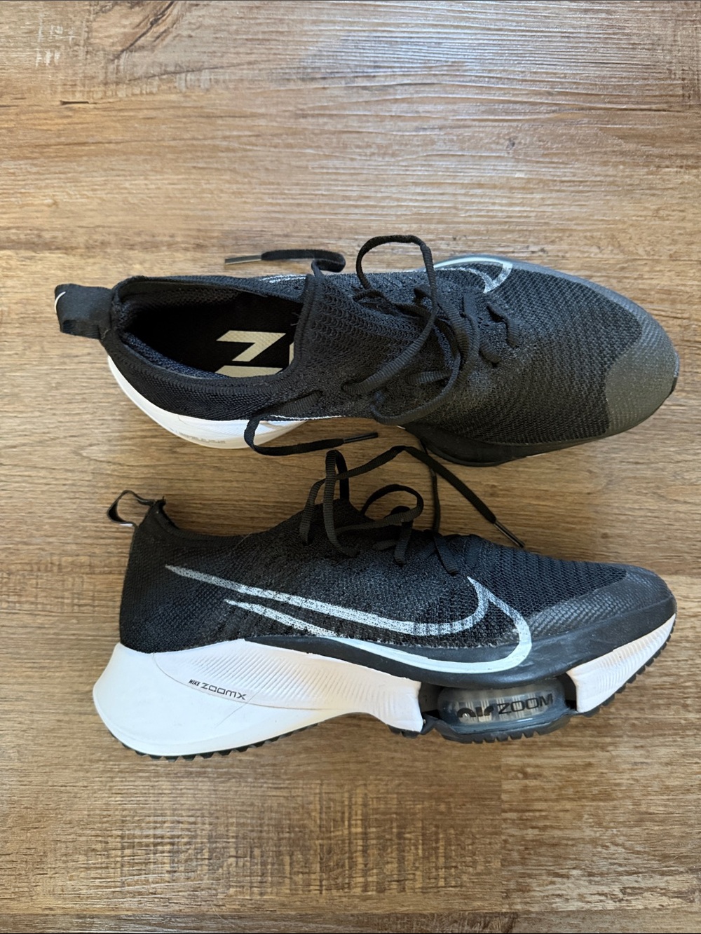 BRAND NEW! Nike Air Zoom Tempo NEXT% Flyknit - black